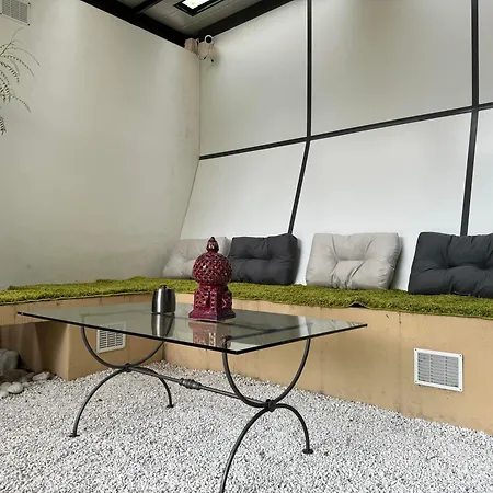 Viale Tirreno - Con Patio Apartment Rome